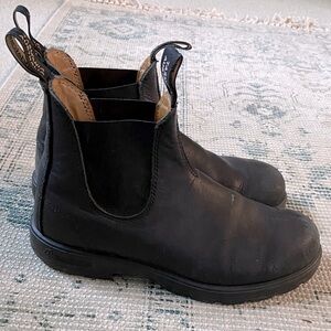 Blundstone Classic Chelsea Boot